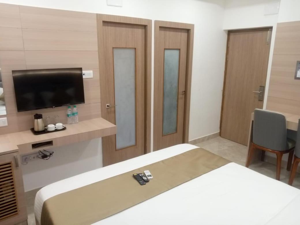 Grand Silver Chennai Exterior foto